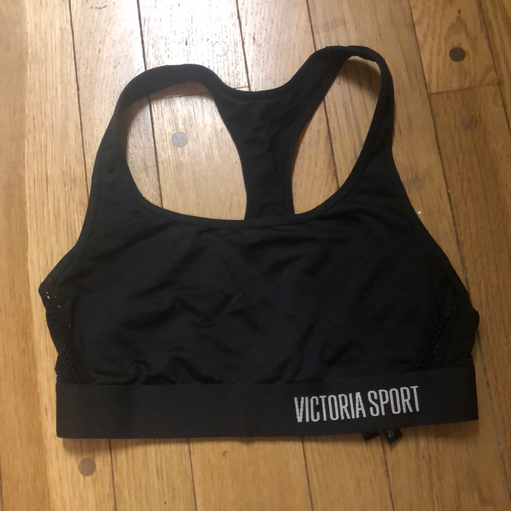 Victoria sport sports bra